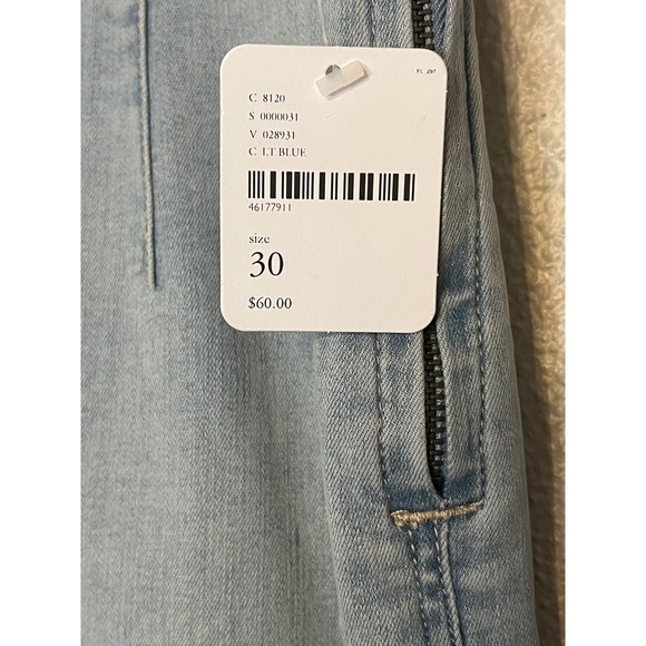 Free People Light wash denim skirt NWT Size 30 - Picture 2 of 8